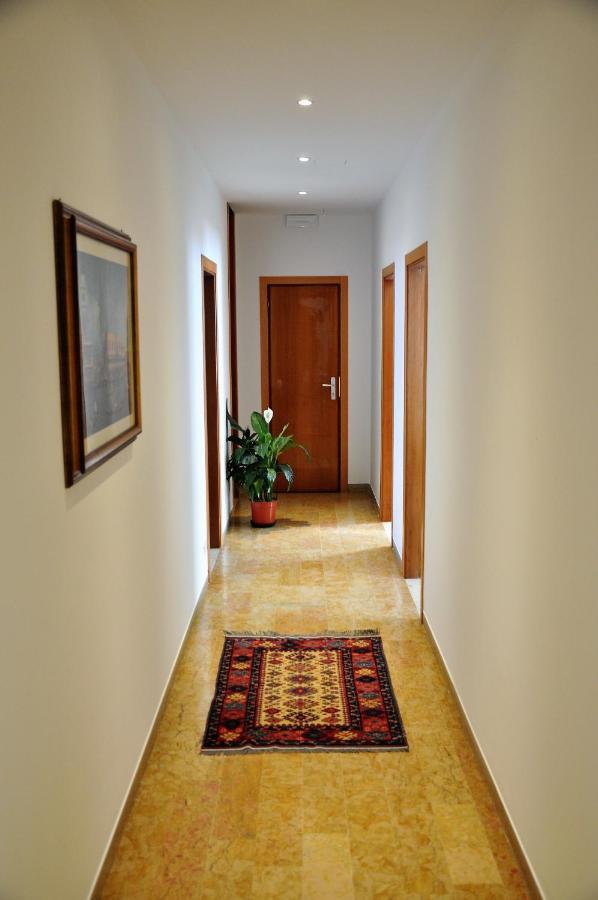 Appartamento Le Barche Mestre Zimmer foto